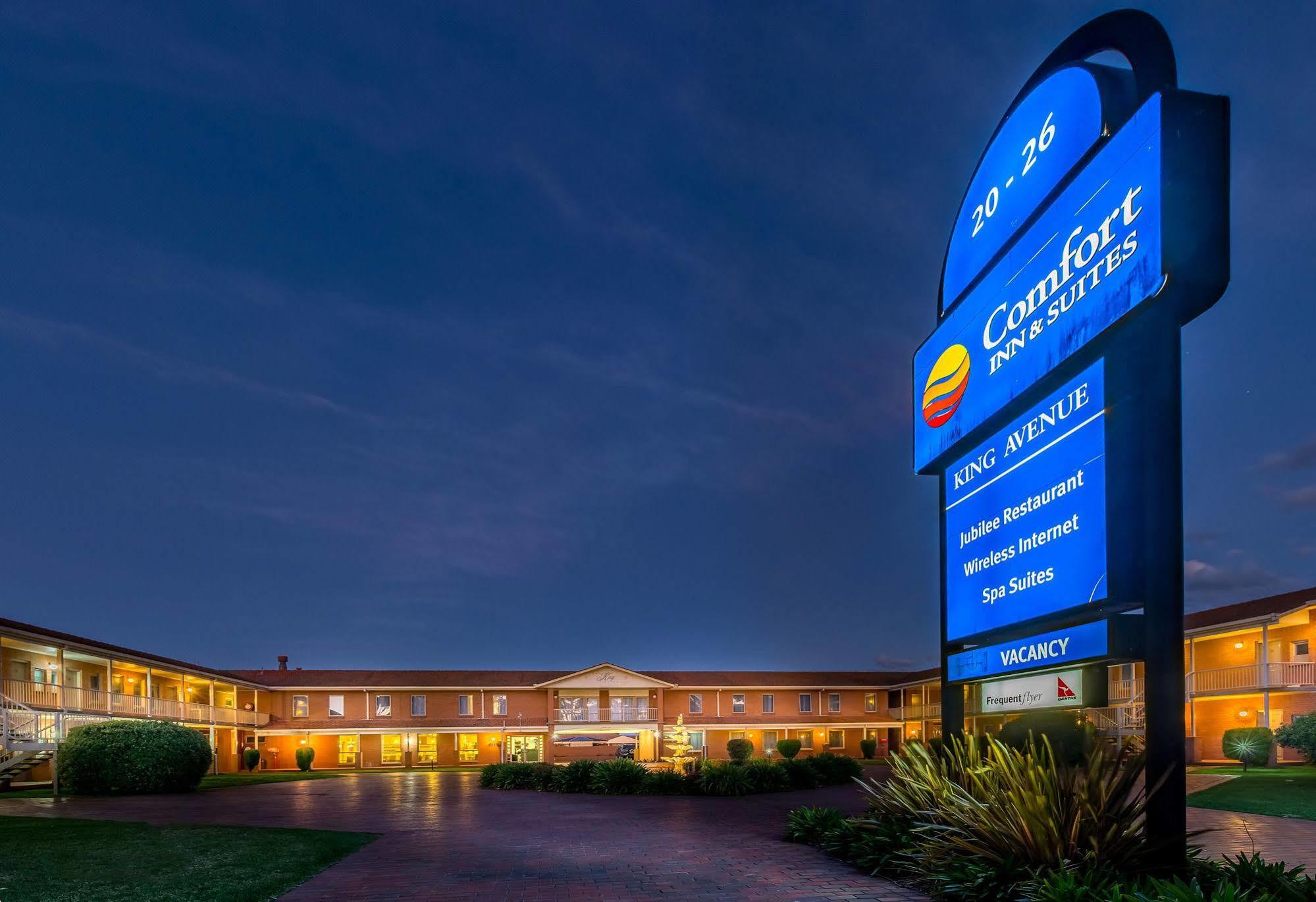 Comfort Inn & Suites King Avenue Sale Exterior photo